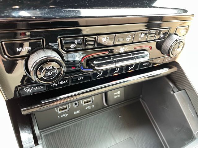 2025 Jeep Grand Cherokee L Limited - Photo 32