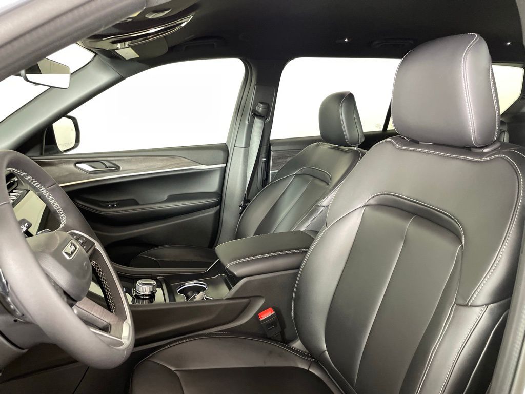 2025 Jeep Grand Cherokee L Limited - Photo 18