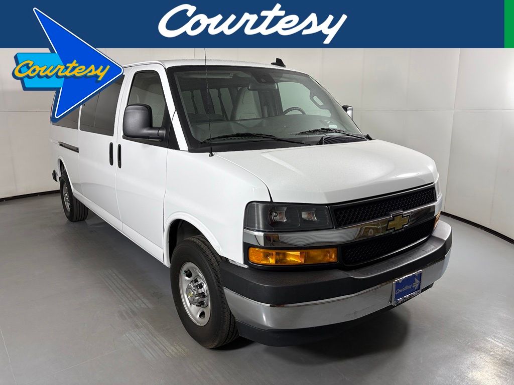 2024 Chevrolet EXPRESS 3500