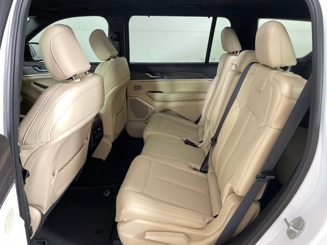 2025 Jeep Grand Cherokee L Limited - Photo 34