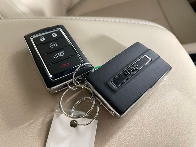 2025 Jeep Grand Cherokee L Limited - Photo 43