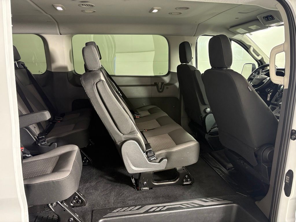 2023 Ford TRANSIT-350
