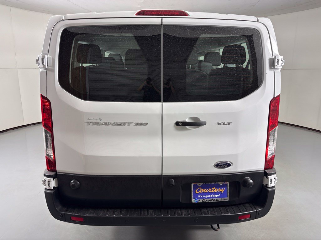 2024 Ford Transit-350