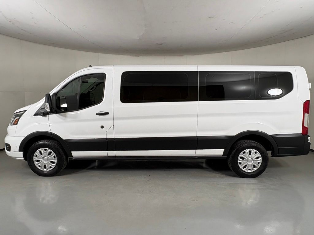2023 Ford TRANSIT-350