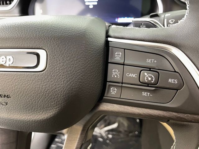 2025 Jeep Grand Cherokee L Limited - Photo 14