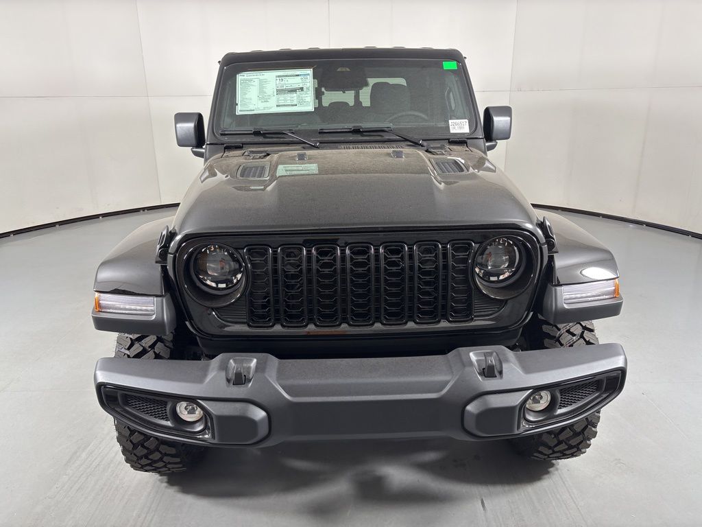2026 Jeep GLADIATOR