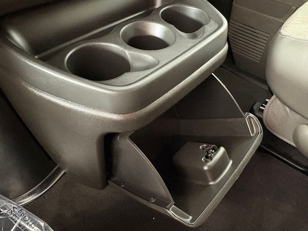 2024 Chevrolet EXPRESS 3500