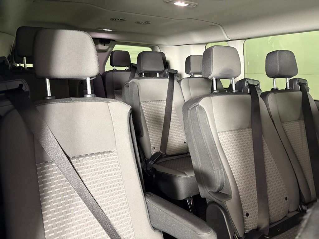 2023 Ford TRANSIT-350
