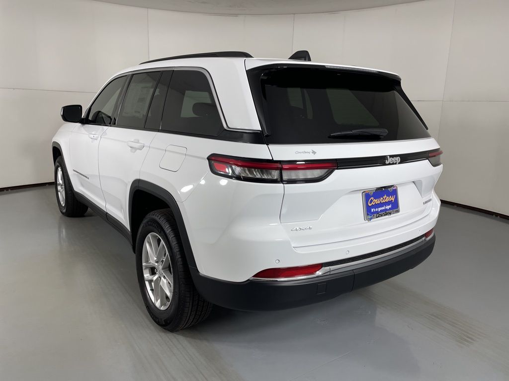 2025 Jeep Grand Cherokee Laredo - Photo 6