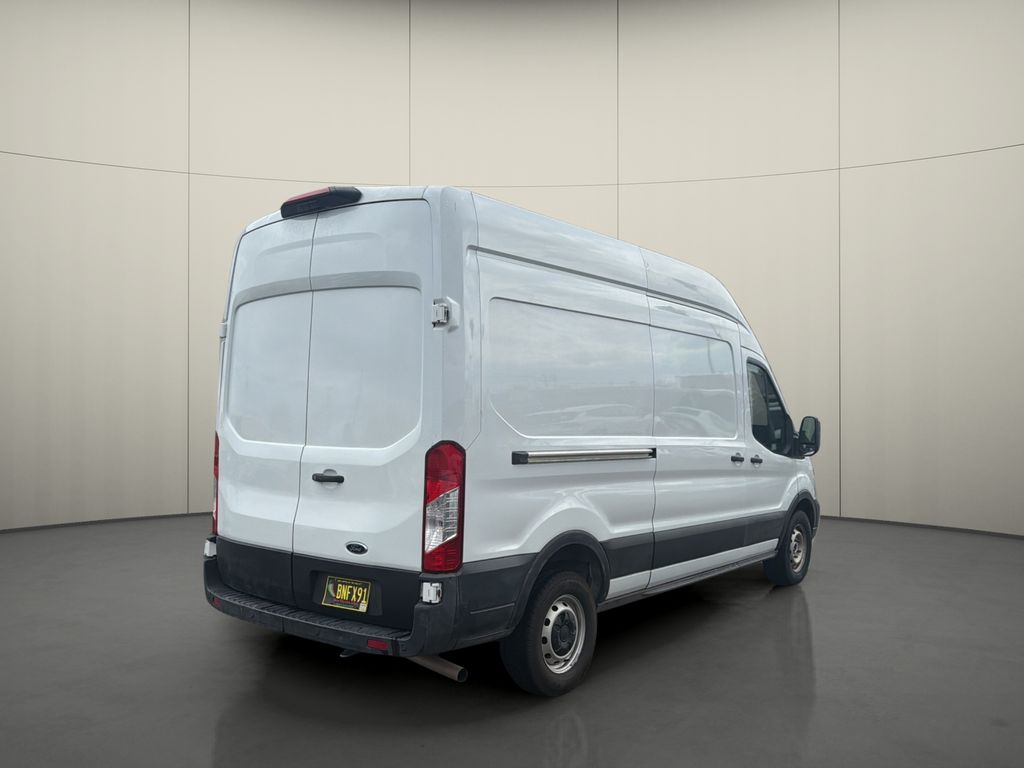 2023 Ford TRANSIT-250