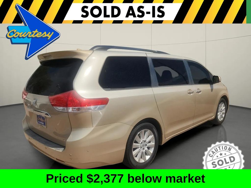 2014 Toyota Sienna