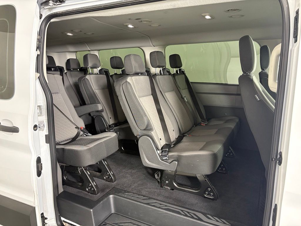 2023 Ford TRANSIT-350