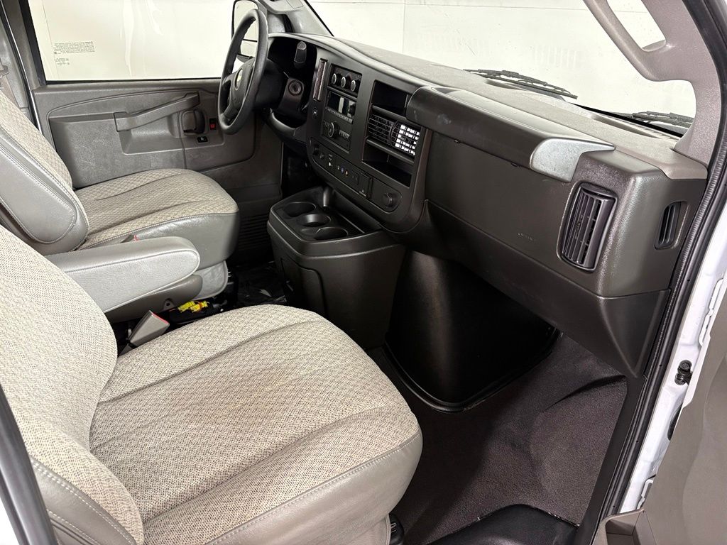 2024 Chevrolet EXPRESS 3500