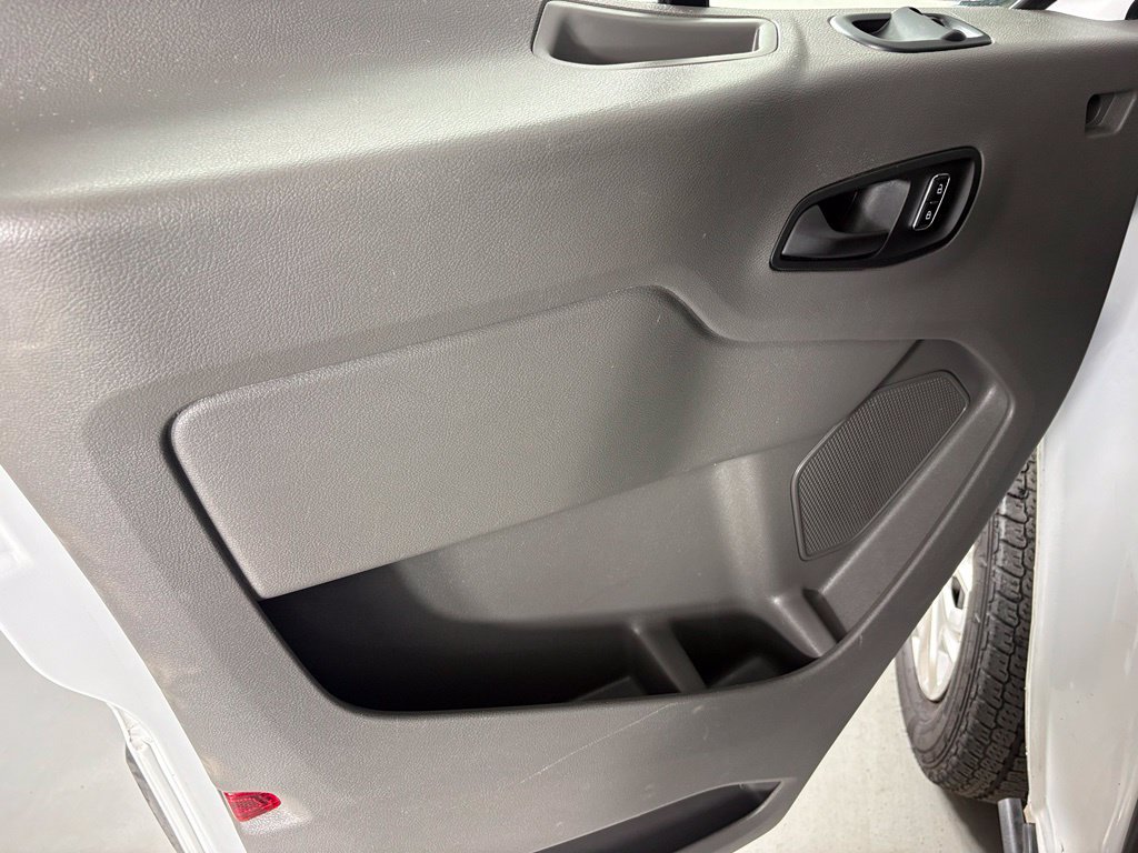 2023 Ford Transit-350