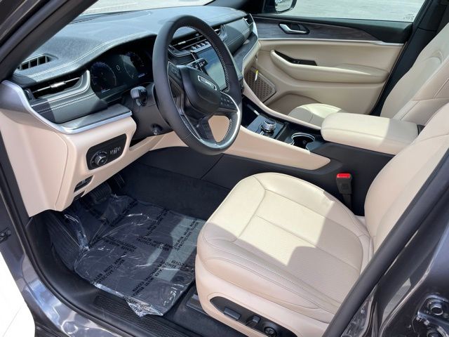 2025 Jeep Grand Cherokee L Limited - Photo 17