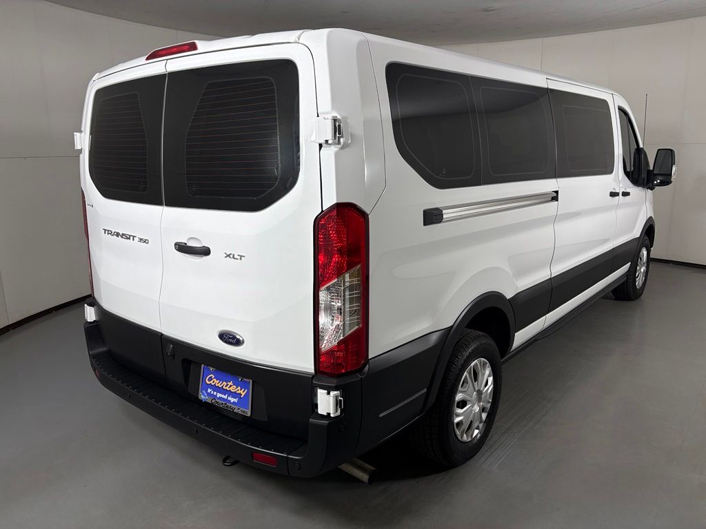 2023 Ford TRANSIT-350