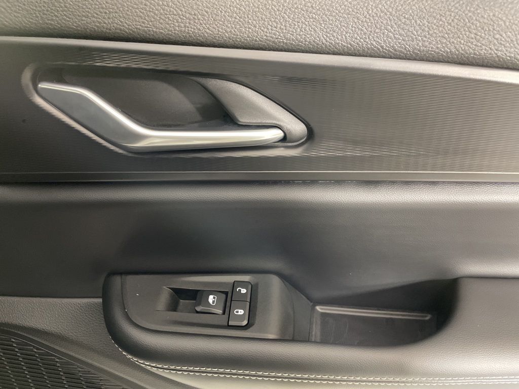 2025 Jeep Grand Cherokee Laredo - Photo 15