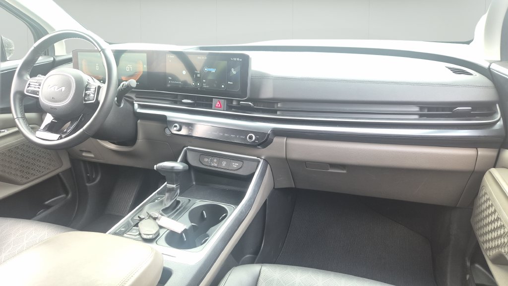 2025 Kia CARNIVAL