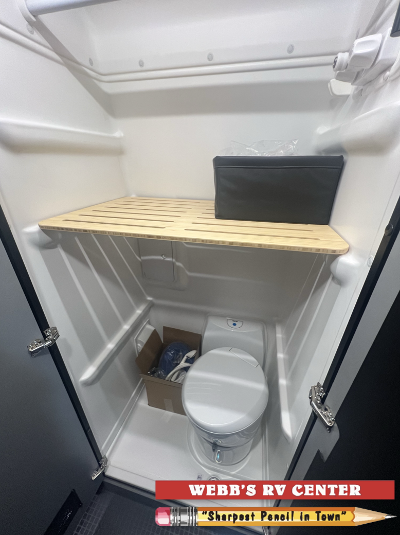 Revel/44E/2026 image-11