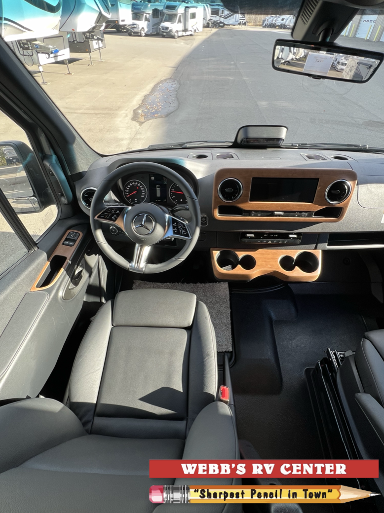 Revel/44E/2026 image-14