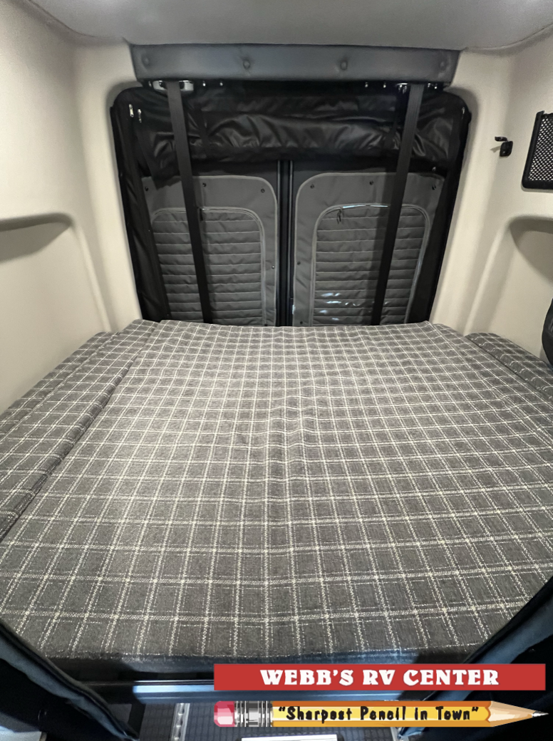 Revel/44E/2026 image-12