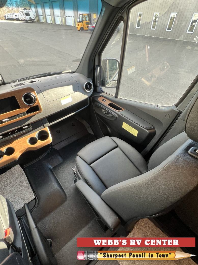 Revel/44E/2026 image-15