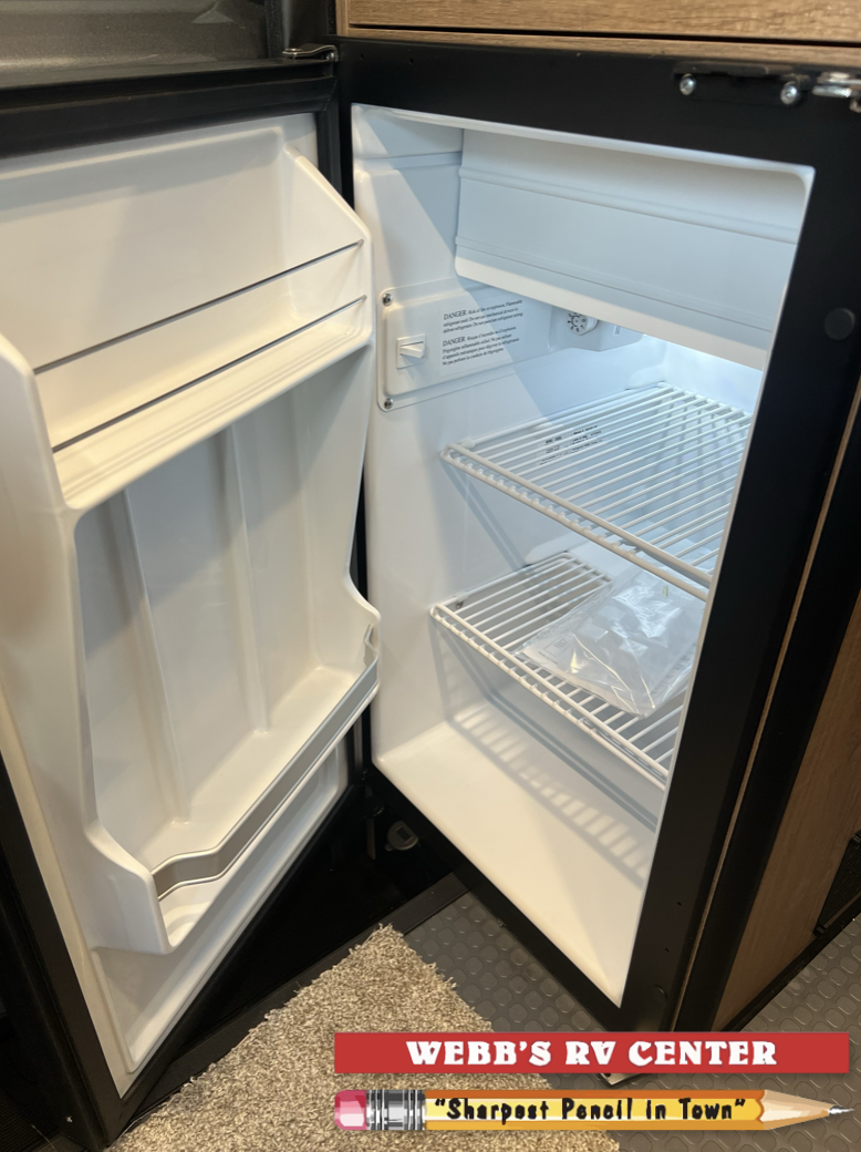 Revel/44E/2026 image-9