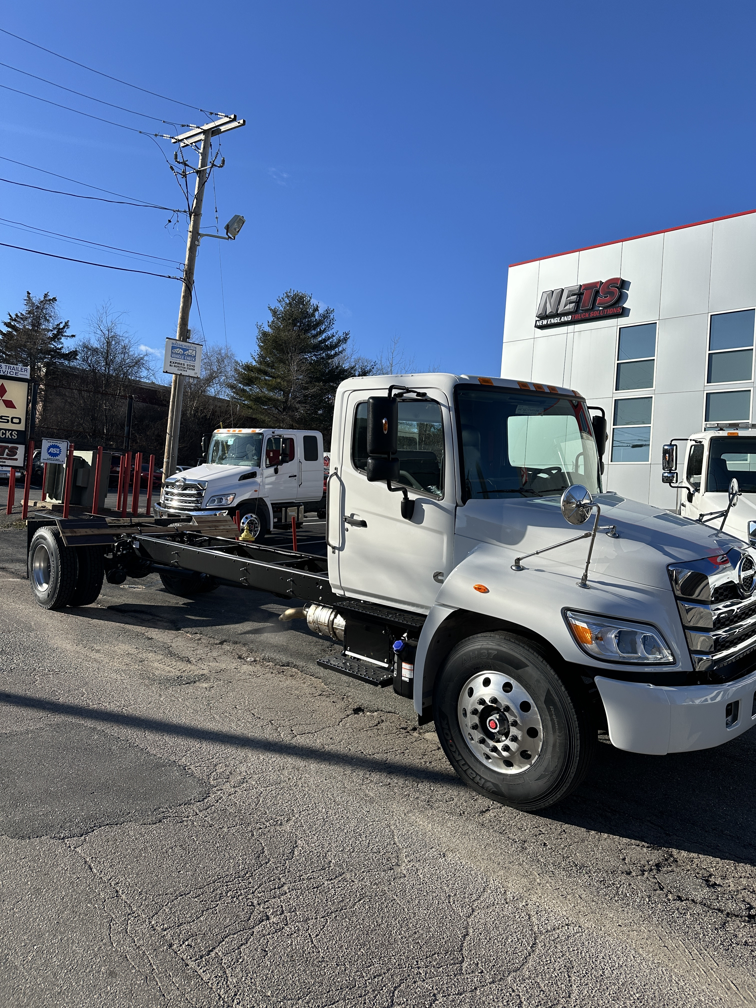 New, 2025, Hino, L6 (25,950 GVW), Trucks
