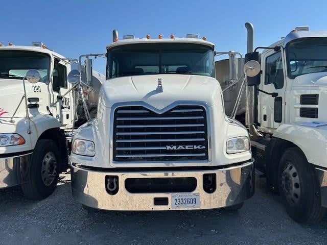 2019 Mack PINNACLE CXU613