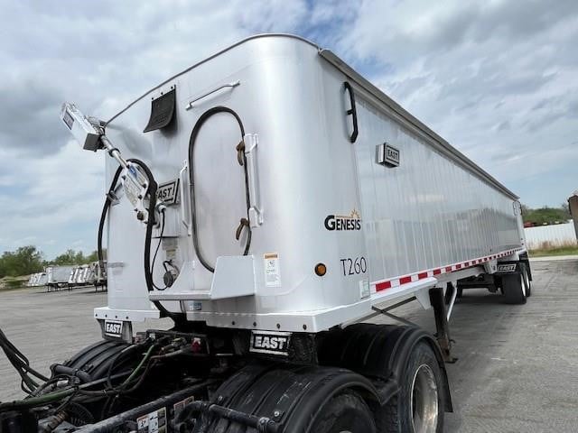 Photo of a 2018 East GENESIS HYBRID