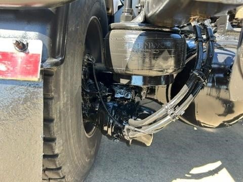 2023 Kenworth T680