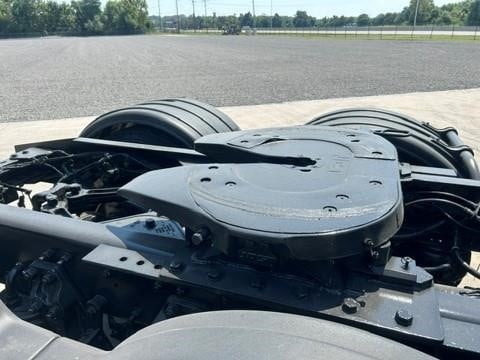 2023 Kenworth T680