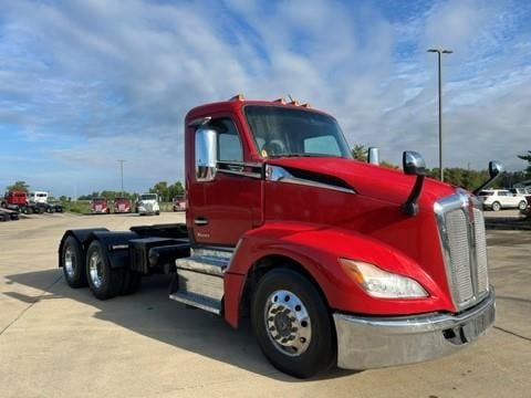 2024 Kenworth T680