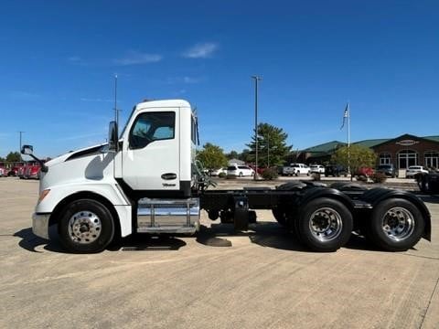 2023 Kenworth T680