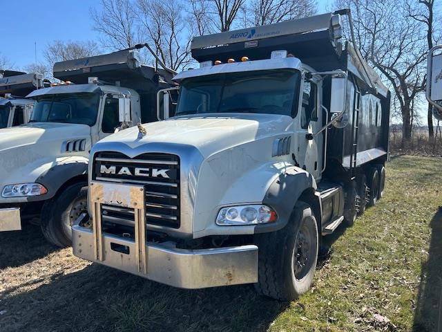 Photo of a 2020 Mack GRANITE 64BR