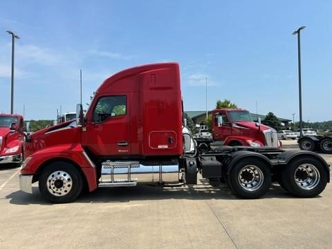 2023 Kenworth T680