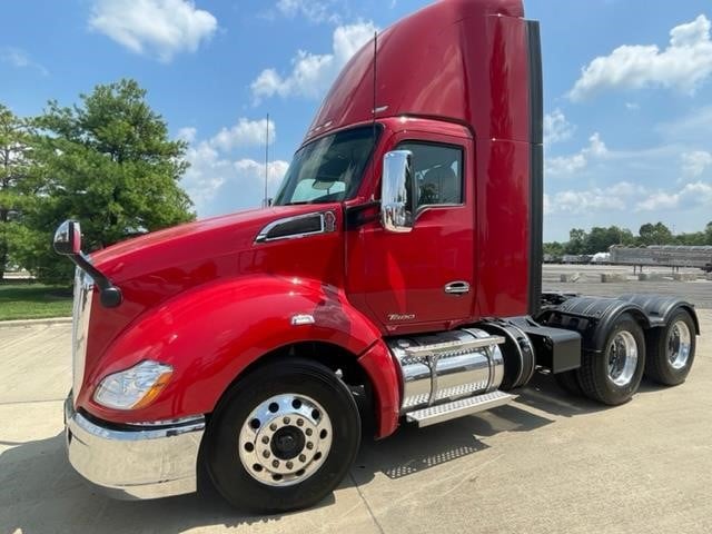 Photo of a 2021 Kenworth T680