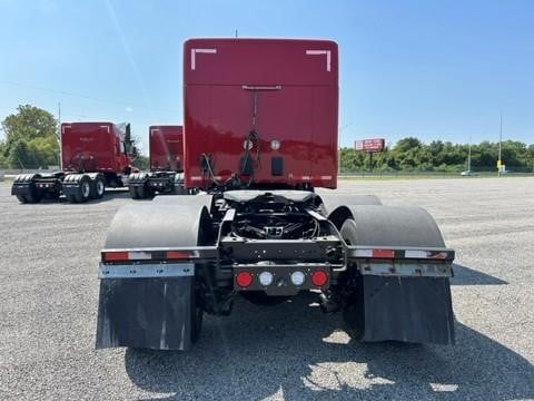 2024 Kenworth T680