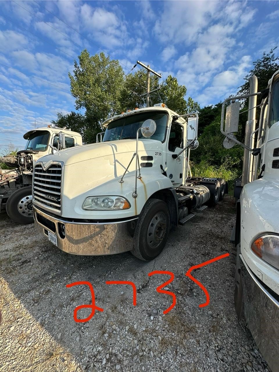 2016 Mack PINNACLE CXU613