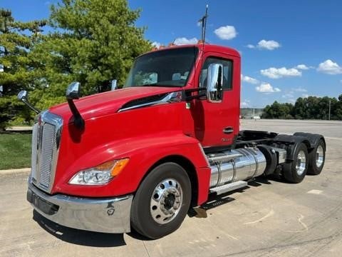 2023 Kenworth T680