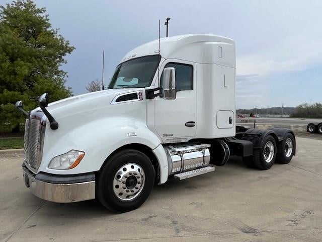 Photo of a 2021 Kenworth T680