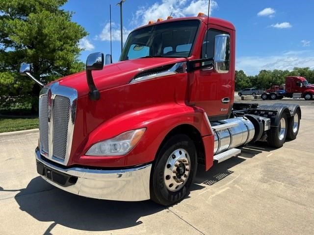 Photo of a 2023 Kenworth T680