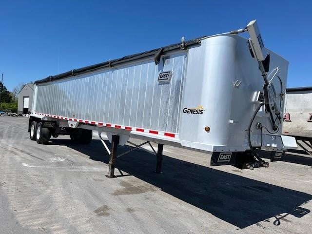 Photo of a 2016 East GENESIS HYBRID