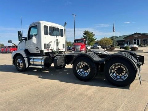 2023 Kenworth T680