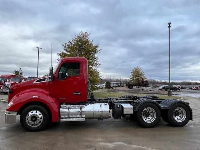 2022 Kenworth T680