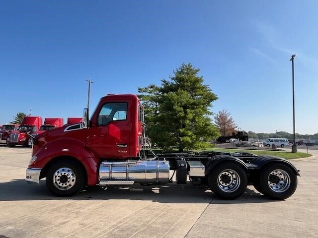 2022 Kenworth T680
