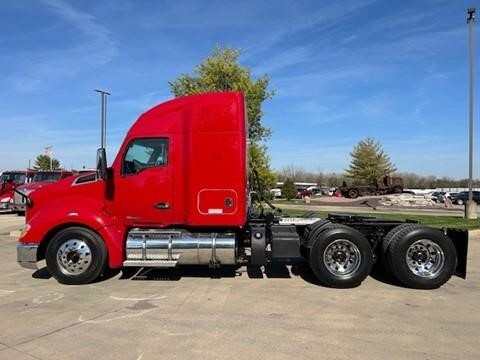 2022 Kenworth T680