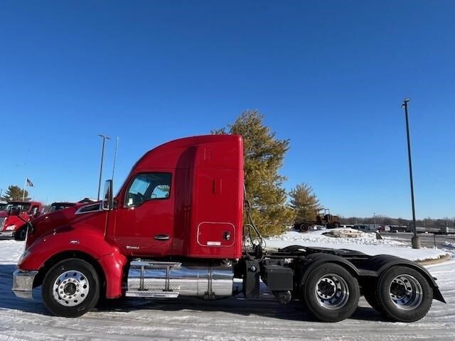 2022 Kenworth T680