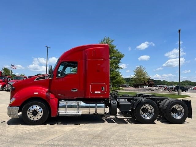 2022 Kenworth T680