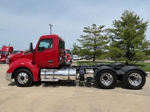2022 Kenworth T680
